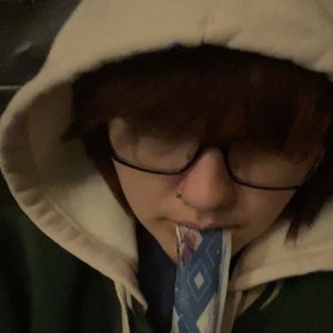 Meet your Posher, Bella